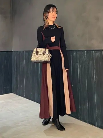 ORIGINATED IN GRACE CONTINENTAL 三浦　芙優 コーディネート画像