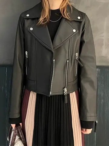 ORIGINATED IN GRACE CONTINENTAL 三浦　芙優 コーディネート画像