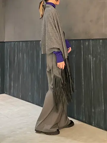 ORIGINATED IN GRACE CONTINENTAL 三浦　芙優 コーディネート画像