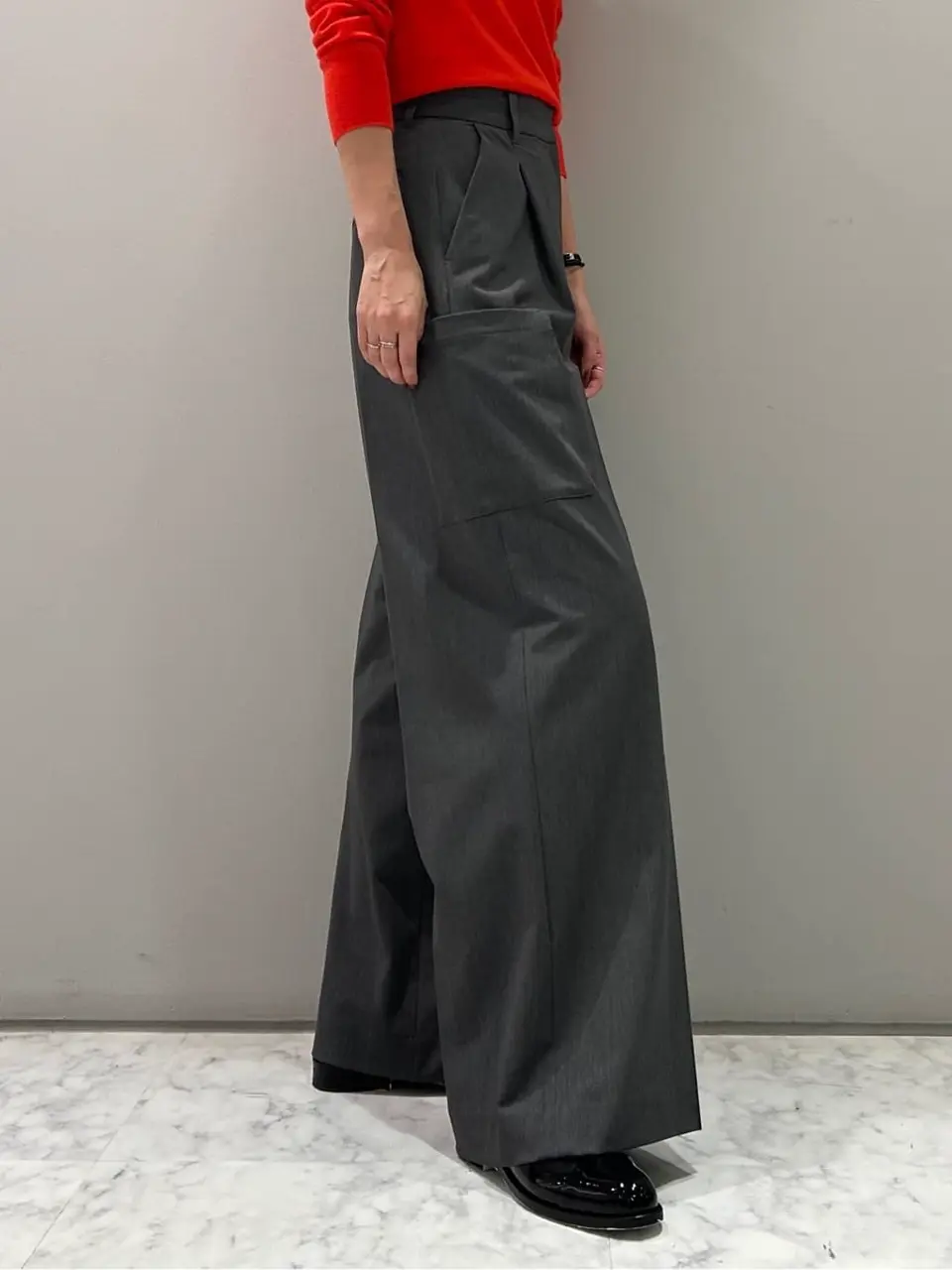 ORIGINATED IN GRACE CONTINENTAL 志田　悠 コーディネート画像