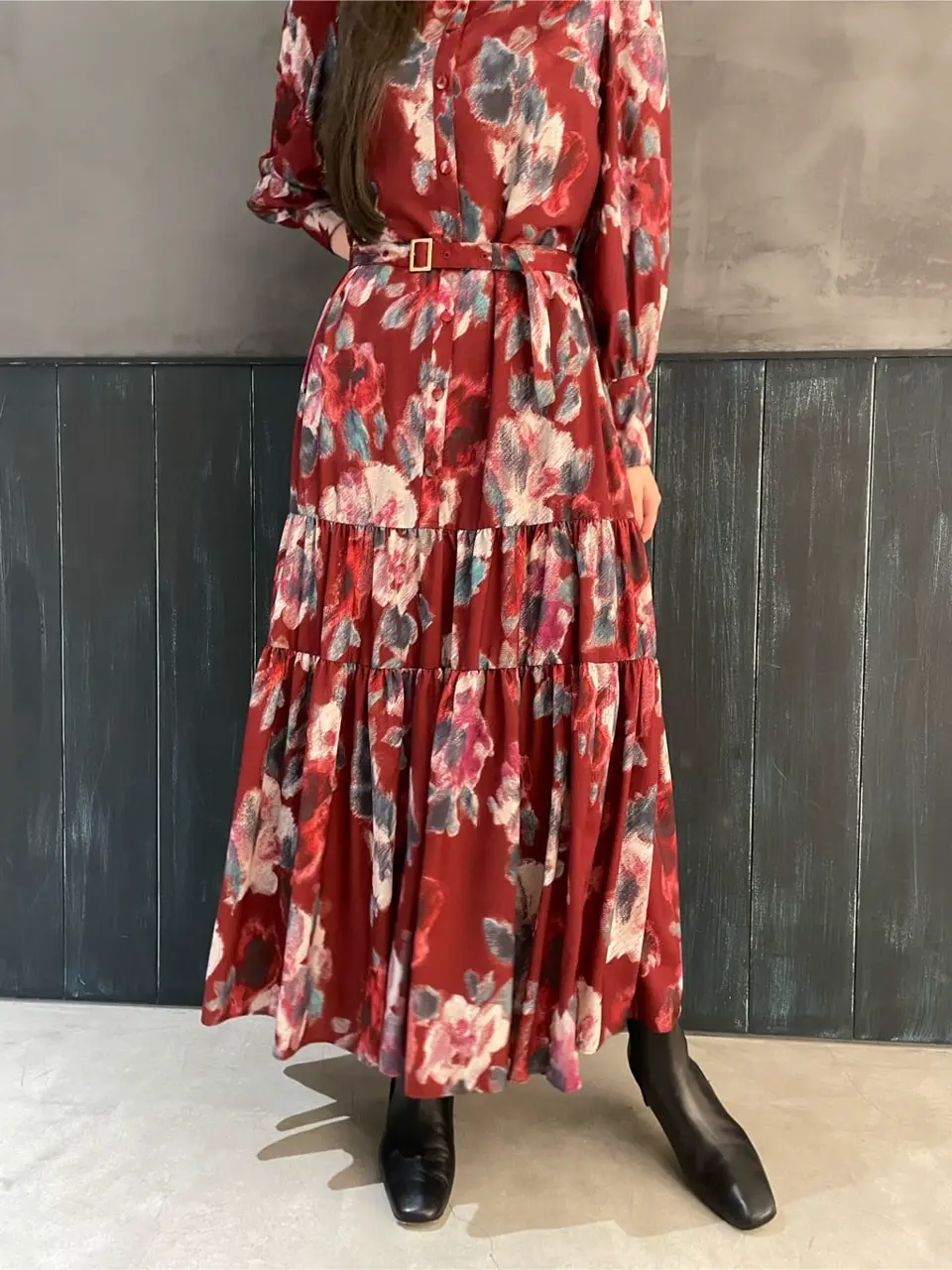 ORIGINATED IN GRACE CONTINENTAL watanabe コーディネート画像