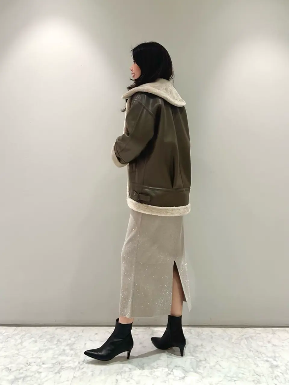 ORIGINATED IN GRACE CONTINENTAL 志田　悠 コーディネート画像