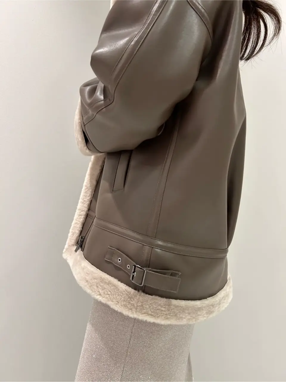 ORIGINATED IN GRACE CONTINENTAL 志田　悠 コーディネート画像