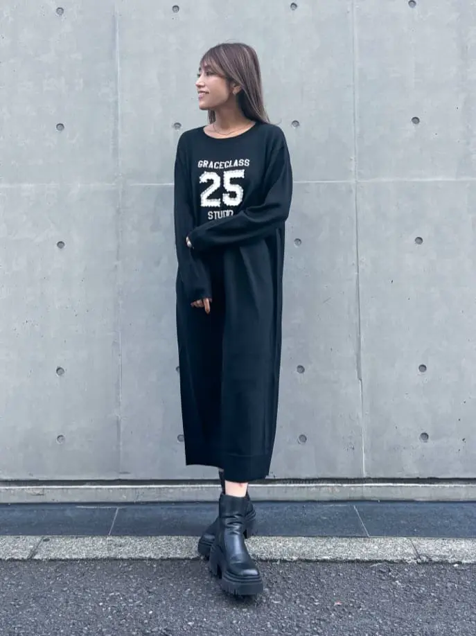 ORIGINATED IN GRACE CONTINENTAL yukimi yonee コーディネート画像