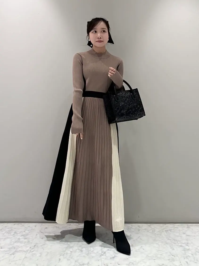 ORIGINATED IN GRACE CONTINENTAL Kanon コーディネート画像