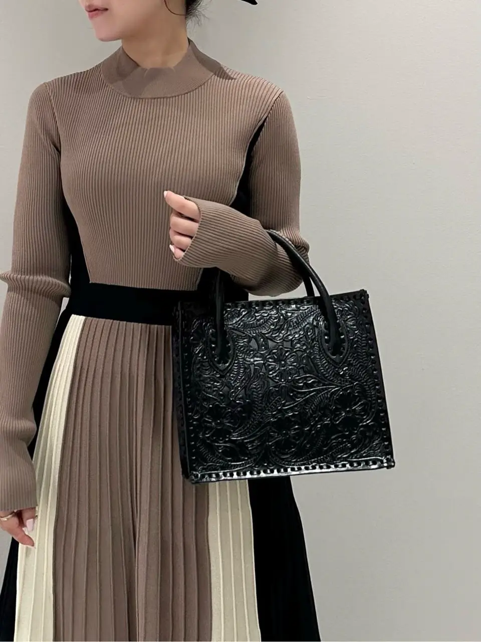 ORIGINATED IN GRACE CONTINENTAL Kanon コーディネート画像