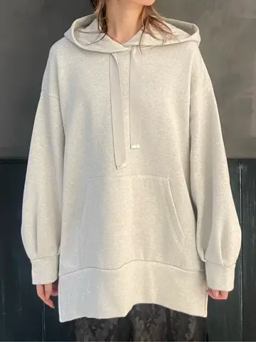 ORIGINATED IN GRACE CONTINENTAL 三浦　芙優 コーディネート画像