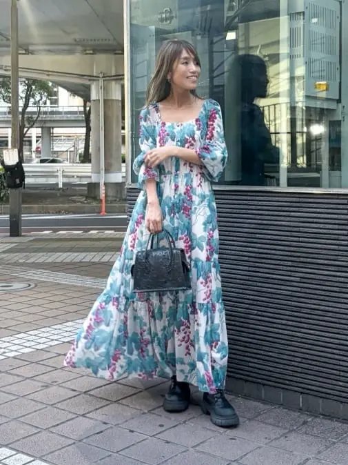 ORIGINATED IN GRACE CONTINENTAL yukimi yonee コーディネート画像