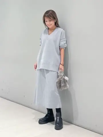 ORIGINATED IN GRACE CONTINENTAL yukimi yonee コーディネート画像