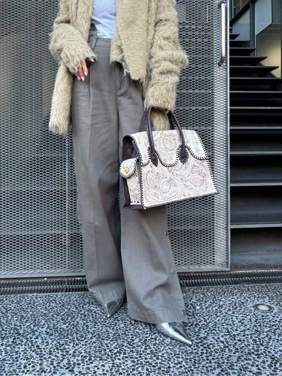 ORIGINATED IN GRACE CONTINENTAL yukimi yonee コーディネート画像