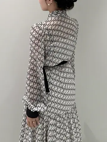 ORIGINATED IN GRACE CONTINENTAL Kanon コーディネート画像