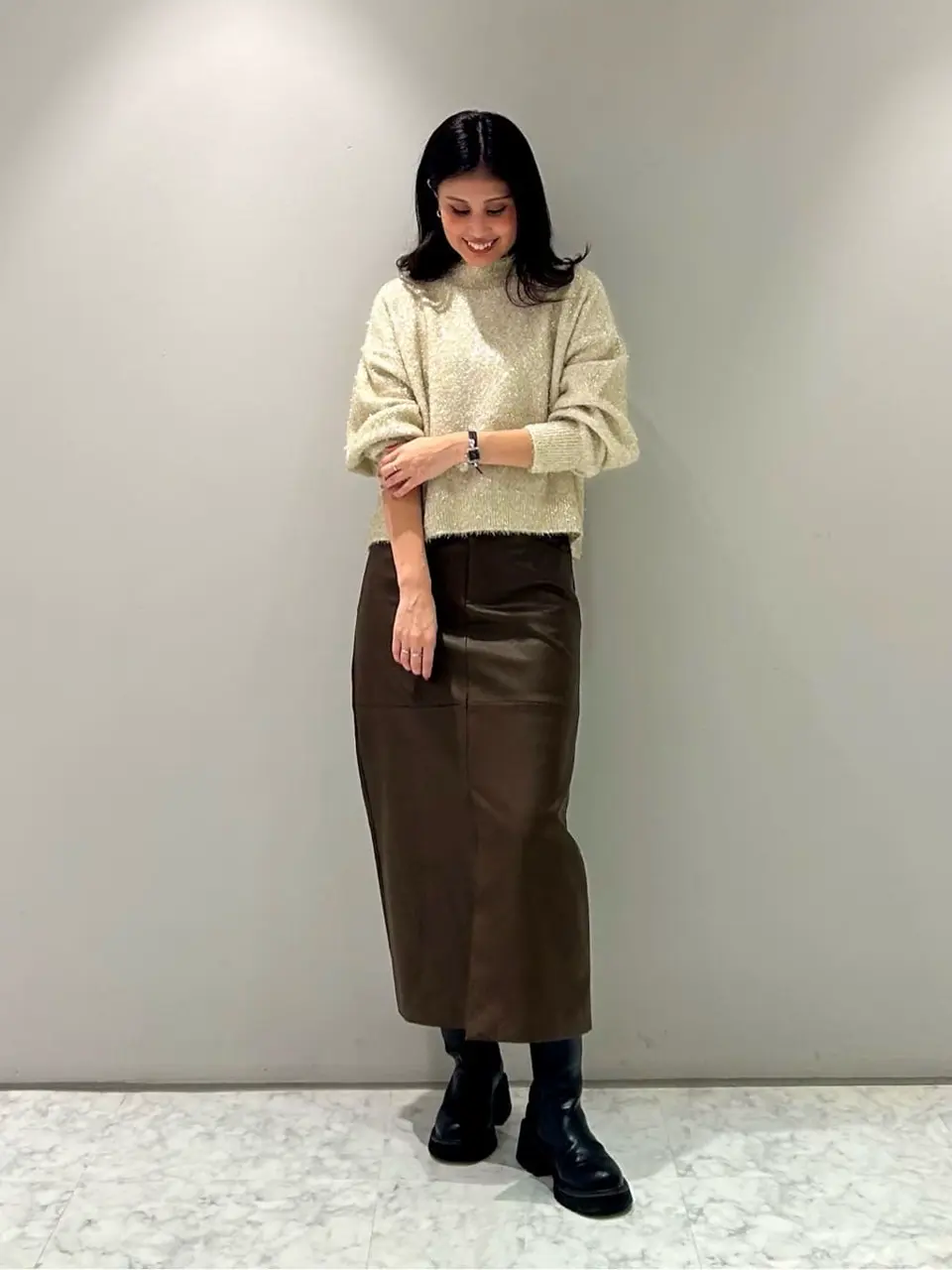 ORIGINATED IN GRACE CONTINENTAL 志田　悠 コーディネート画像