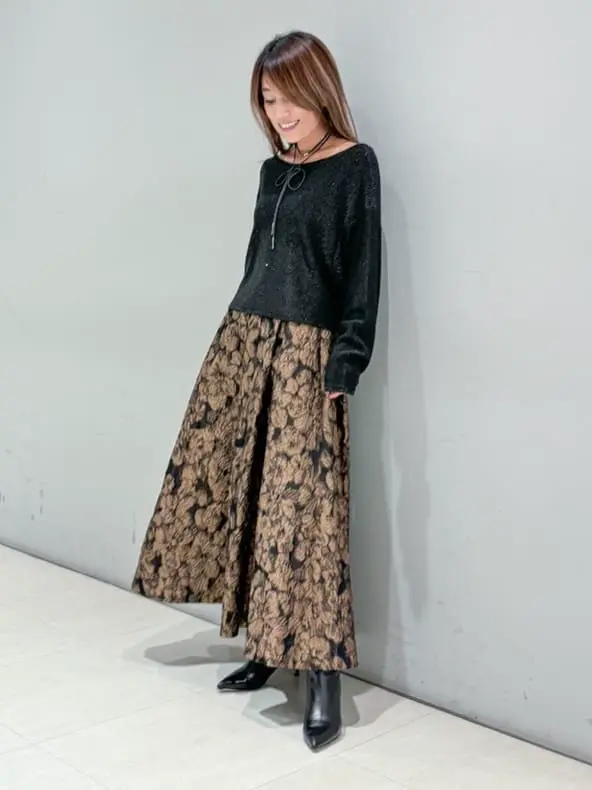 ORIGINATED IN GRACE CONTINENTAL yukimi yonee コーディネート画像