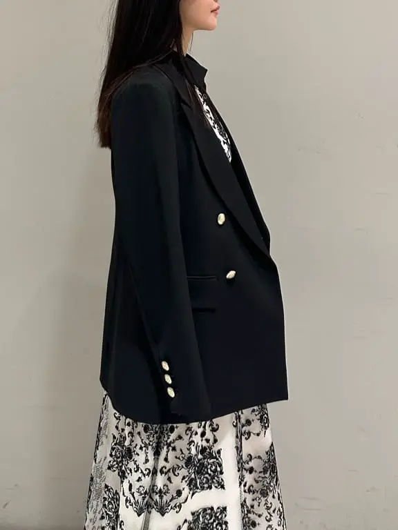 ORIGINATED IN GRACE CONTINENTAL 髙田　美衣 コーディネート画像