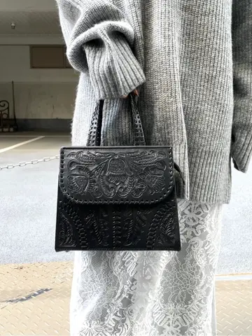 ORIGINATED IN GRACE CONTINENTAL 三浦　芙優 コーディネート画像