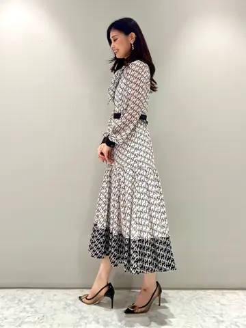 ORIGINATED IN GRACE CONTINENTAL 志田　悠 コーディネート画像