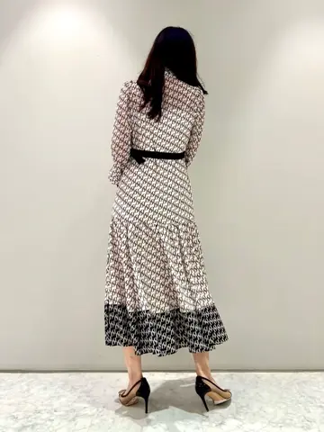 ORIGINATED IN GRACE CONTINENTAL 志田　悠 コーディネート画像