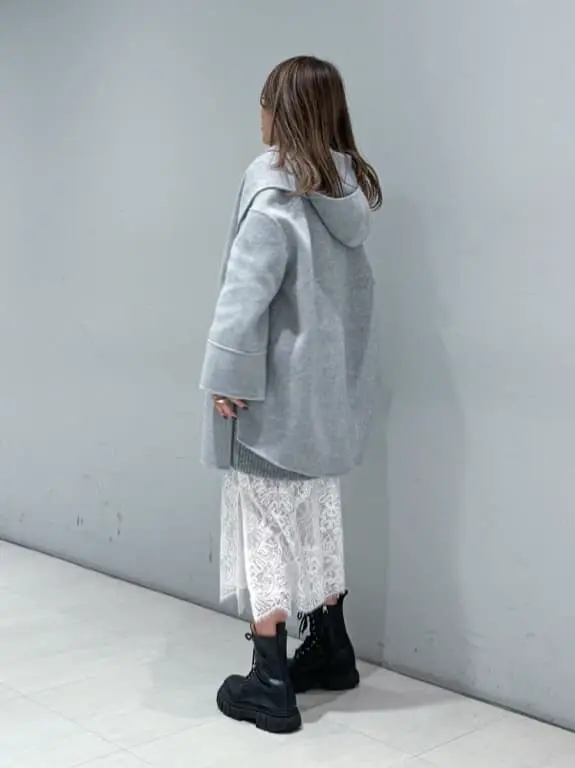 ORIGINATED IN GRACE CONTINENTAL yukimi yonee コーディネート画像