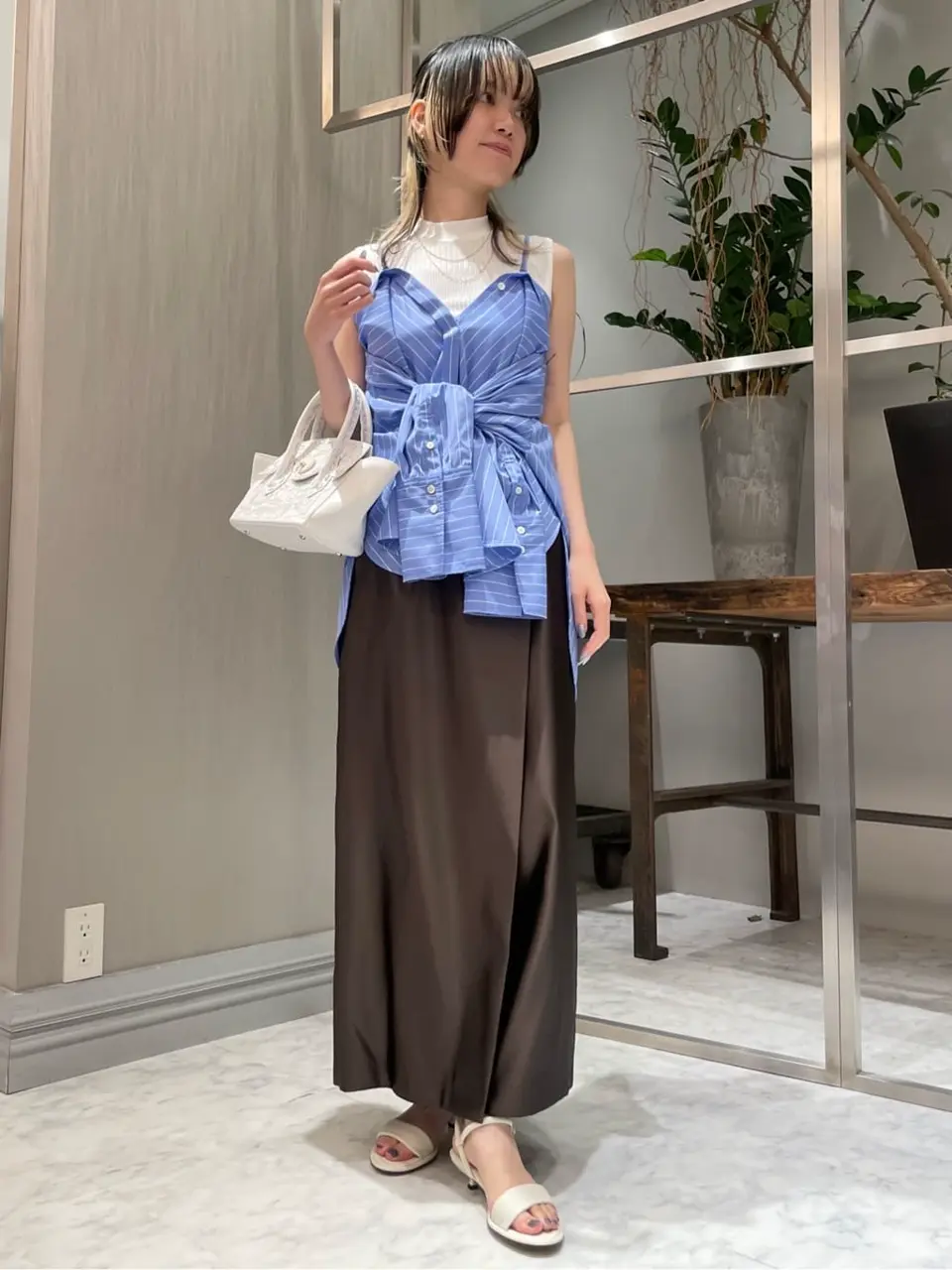 ORIGINATED IN GRACE CONTINENTAL 三浦　芙優 コーディネート画像