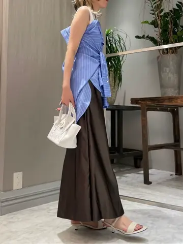 ORIGINATED IN GRACE CONTINENTAL 三浦　芙優 コーディネート画像