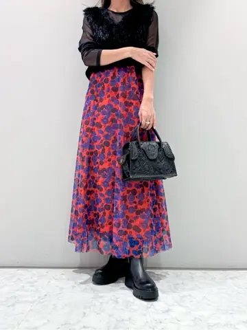 ORIGINATED IN GRACE CONTINENTAL yukimi yonee コーディネート画像