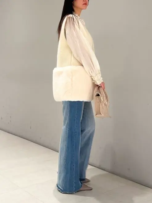 ORIGINATED IN GRACE CONTINENTAL 髙田　美衣 コーディネート画像