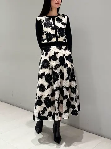 ORIGINATED IN GRACE CONTINENTAL 髙田　美衣 コーディネート画像