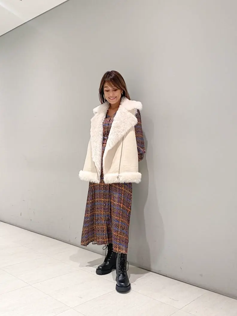 ORIGINATED IN GRACE CONTINENTAL yukimi yonee コーディネート画像