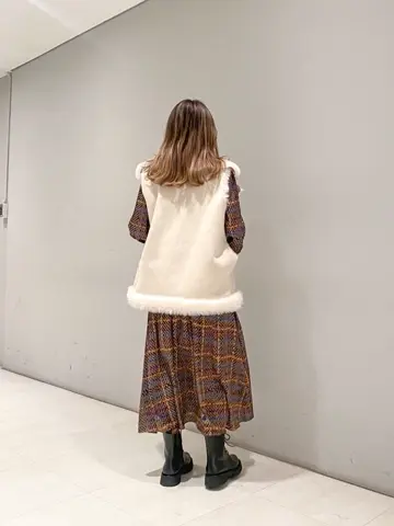 ORIGINATED IN GRACE CONTINENTAL yukimi yonee コーディネート画像