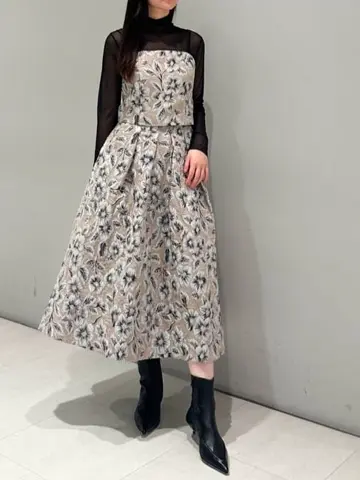 ORIGINATED IN GRACE CONTINENTAL 髙田　美衣 コーディネート画像