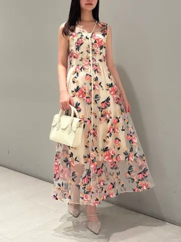 ORIGINATED IN GRACE CONTINENTAL 髙田　美衣 コーディネート画像