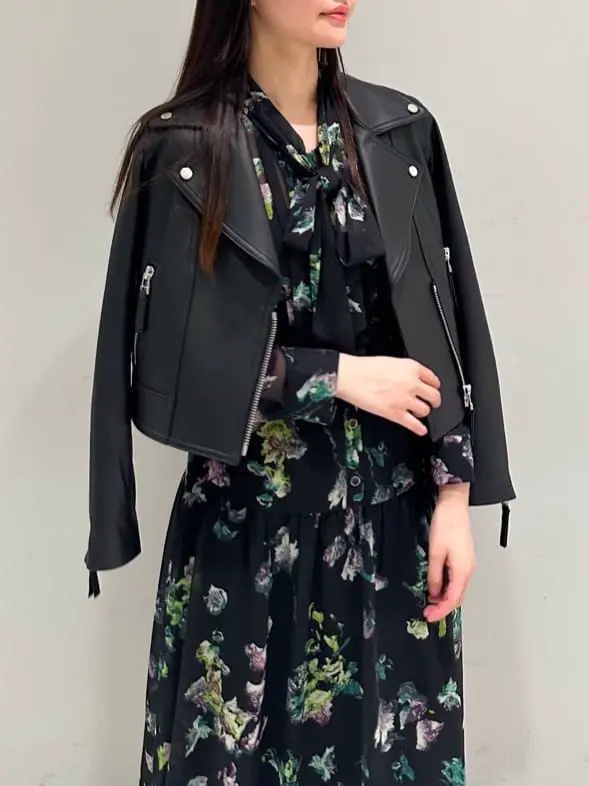 ORIGINATED IN GRACE CONTINENTAL 髙田　美衣 コーディネート画像