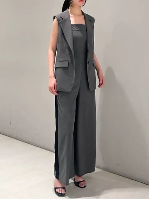 ORIGINATED IN GRACE CONTINENTAL 髙田　美衣 コーディネート画像