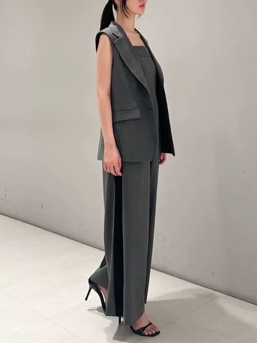 ORIGINATED IN GRACE CONTINENTAL 髙田　美衣 コーディネート画像