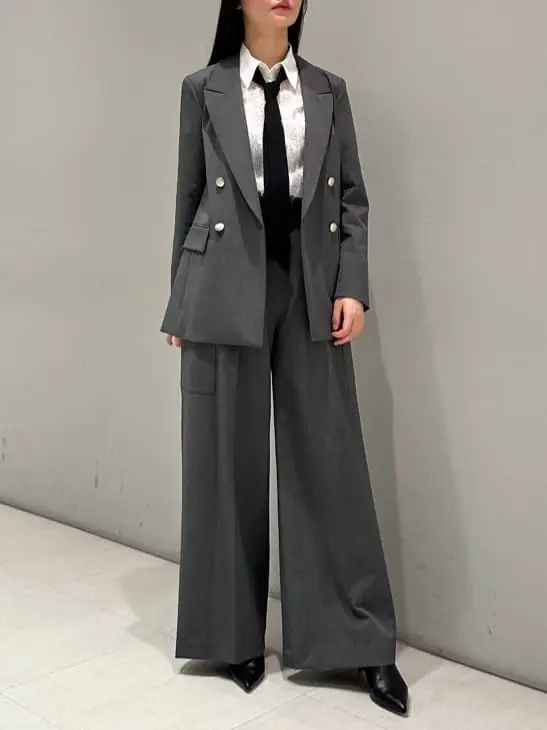 ORIGINATED IN GRACE CONTINENTAL 髙田　美衣 コーディネート画像