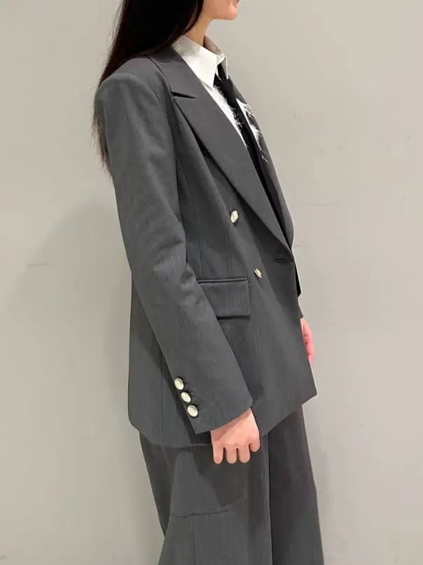 ORIGINATED IN GRACE CONTINENTAL 髙田　美衣 コーディネート画像