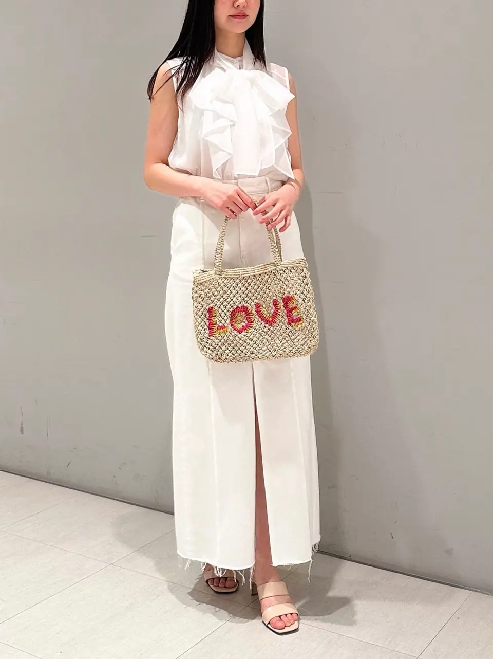 ORIGINATED IN GRACE CONTINENTAL 髙田　美衣 コーディネート画像