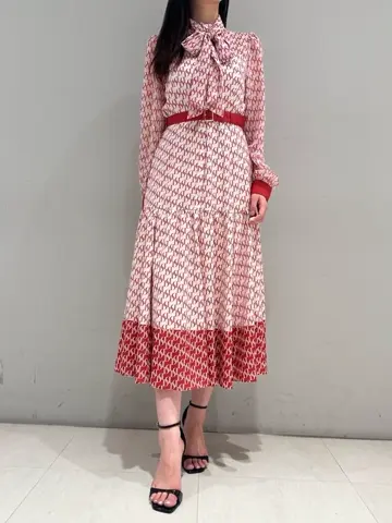 ORIGINATED IN GRACE CONTINENTAL 髙田　美衣 コーディネート画像