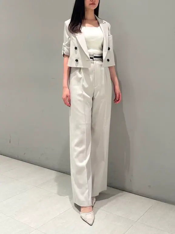 ORIGINATED IN GRACE CONTINENTAL 髙田　美衣 コーディネート画像