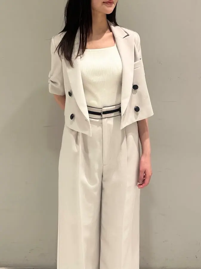 ORIGINATED IN GRACE CONTINENTAL 髙田　美衣 コーディネート画像