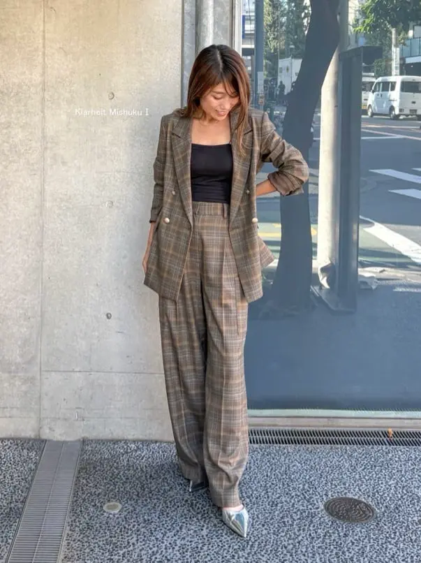 ORIGINATED IN GRACE CONTINENTAL yukimi yonee コーディネート画像