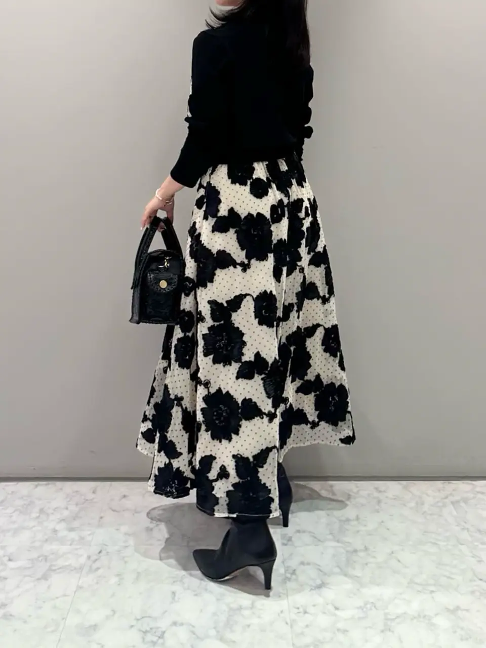 ORIGINATED IN GRACE CONTINENTAL Kanon コーディネート画像