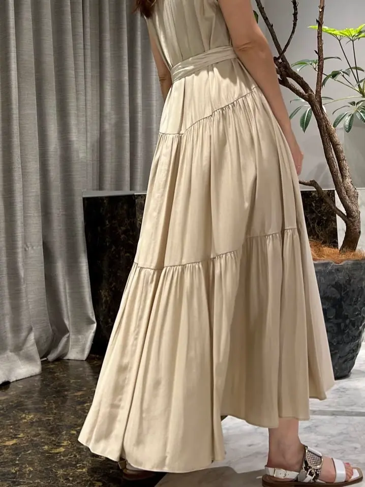 ORIGINATED IN GRACE CONTINENTAL 志田　悠 コーディネート画像