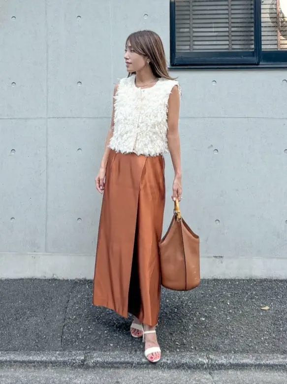 ORIGINATED IN GRACE CONTINENTAL yukimi yonee コーディネート画像