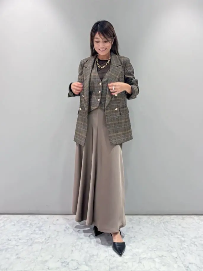 ORIGINATED IN GRACE CONTINENTAL yukimi yonee コーディネート画像