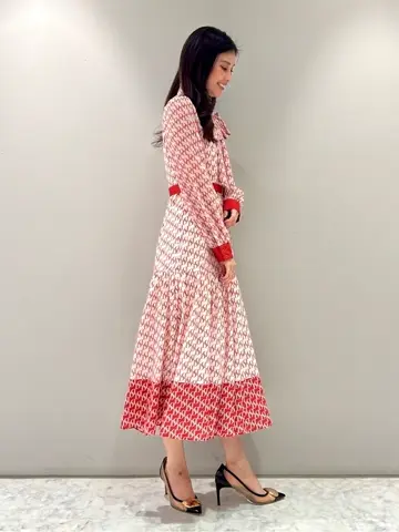 ORIGINATED IN GRACE CONTINENTAL 志田　悠 コーディネート画像