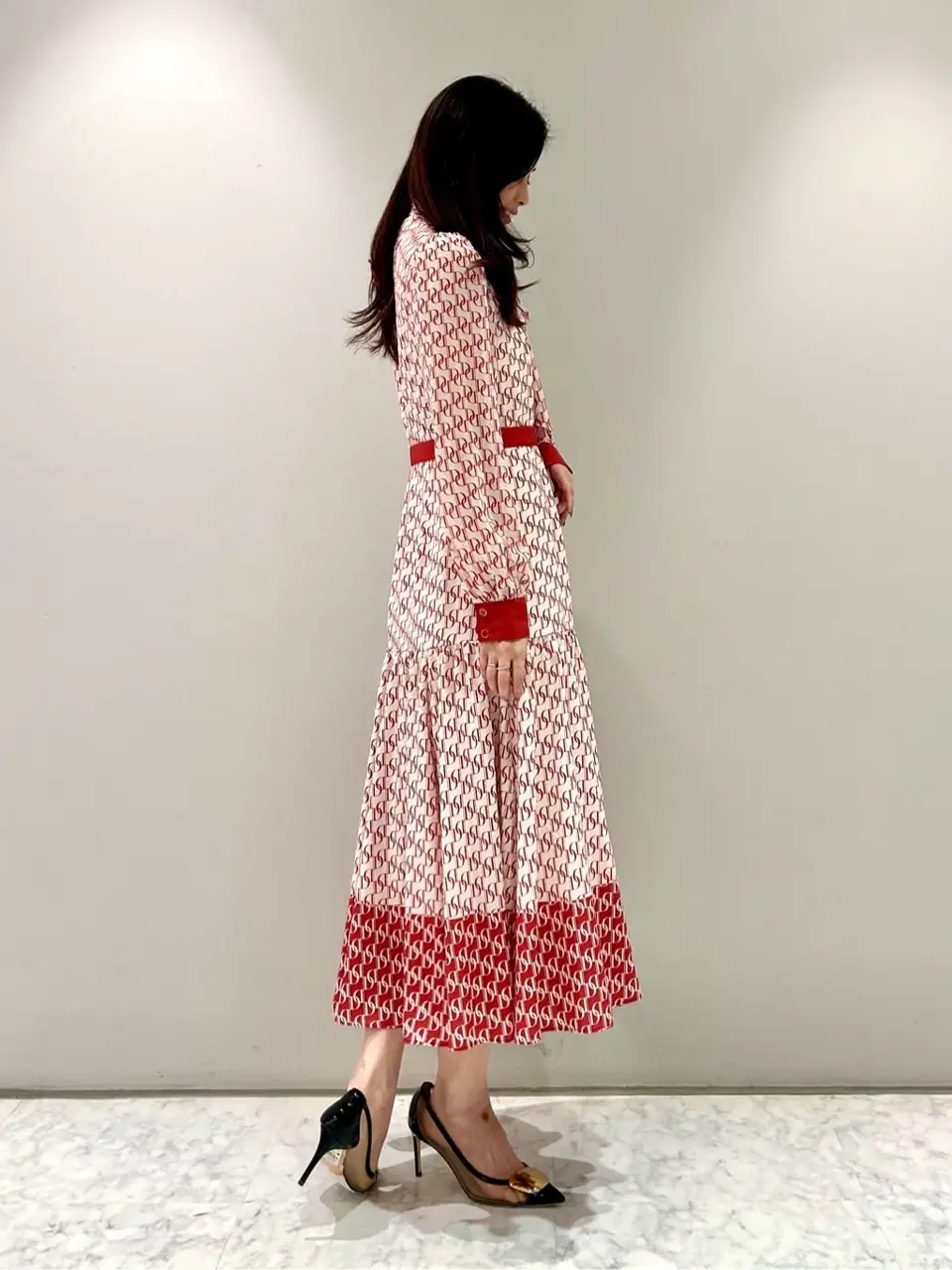 ORIGINATED IN GRACE CONTINENTAL 志田　悠 コーディネート画像