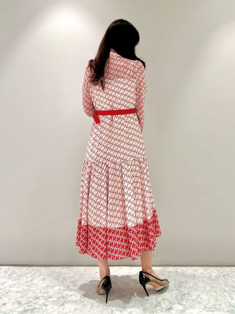 ORIGINATED IN GRACE CONTINENTAL 志田　悠 コーディネート画像