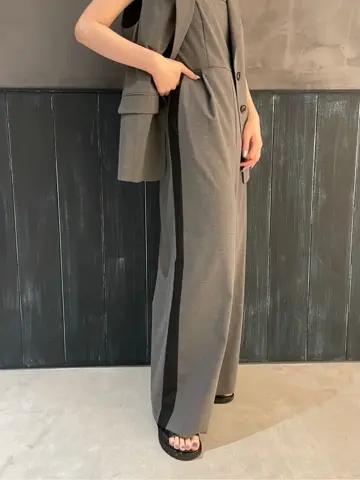 ORIGINATED IN GRACE CONTINENTAL 三浦　芙優 コーディネート画像