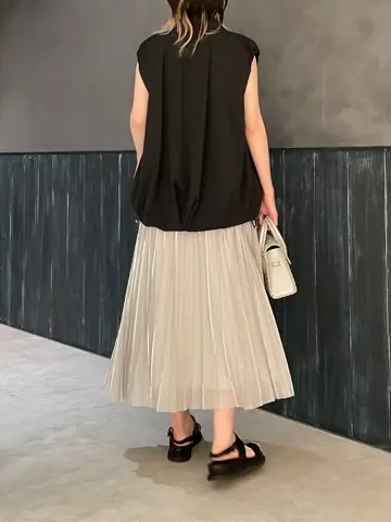 ORIGINATED IN GRACE CONTINENTAL 三浦　芙優 コーディネート画像